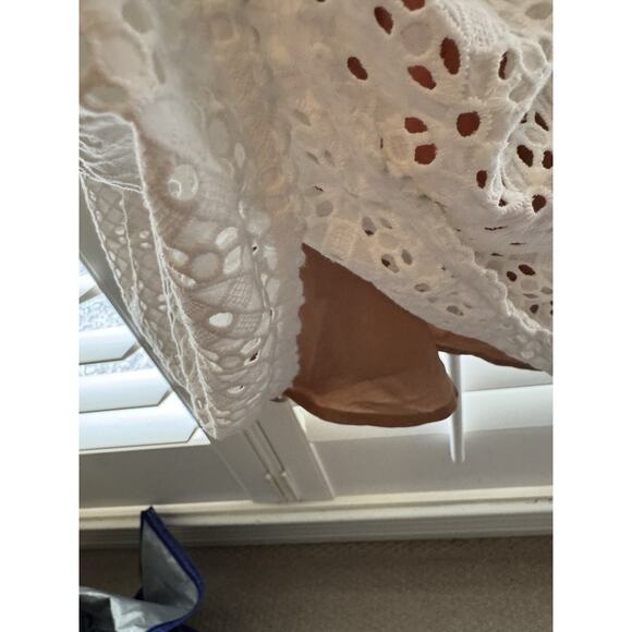 🔴Michael Michael Kors Women's Geo Eyelet Cutout Ruffled Dress White, US 4 - Picture 6 of 8